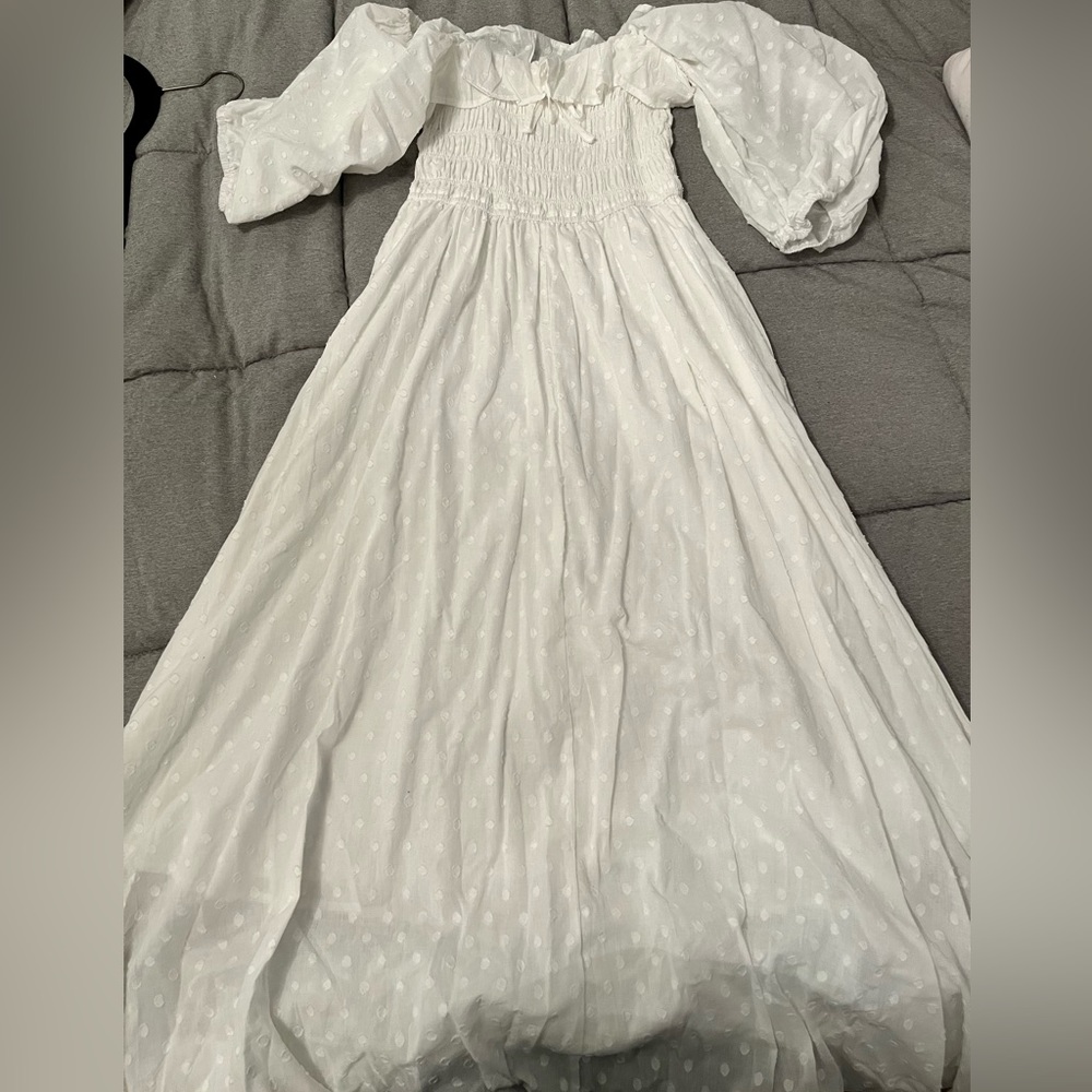 White Off-Shoulder Puff Sleeve Dress
